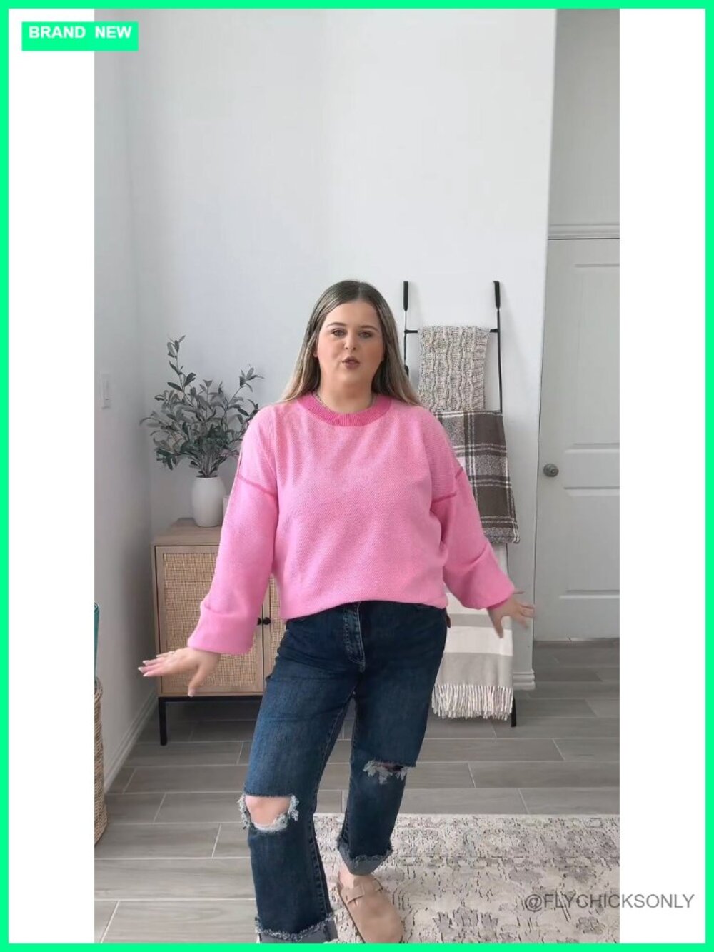 Viscose Nylon Oversized Batwing Sweater - Picture 3 of 4